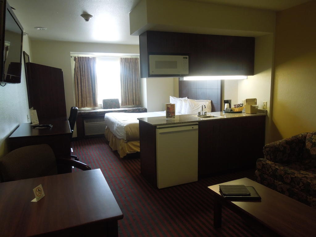 Northwood Bridgepointe Inn & Suites Toledo-Perrysburg-Rossford-Oregon-Maumee By Hollywood Casino מראה חיצוני תמונה